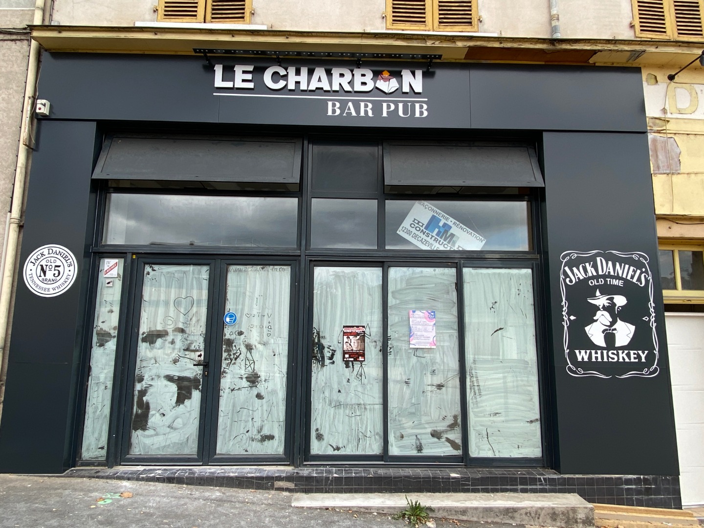 LE CHARBON DECAZEVILLE