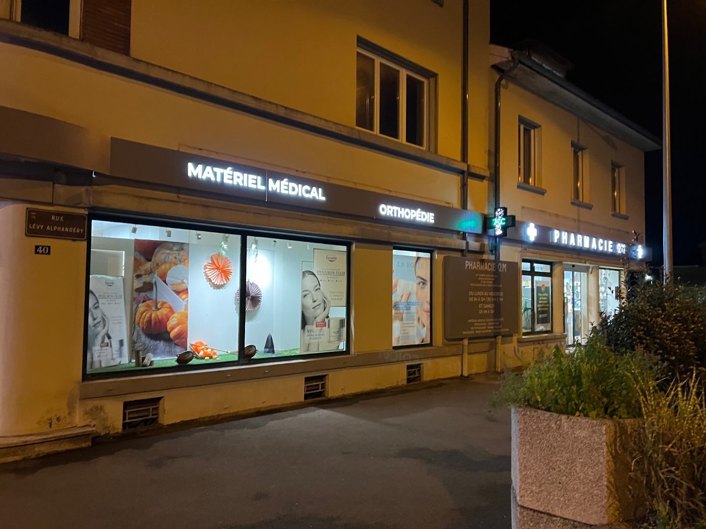 PHARMACIE 2M CHAUMONT 52