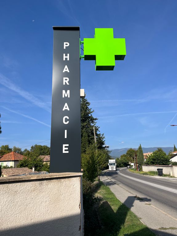 PHARMACIE MALIJAI 04